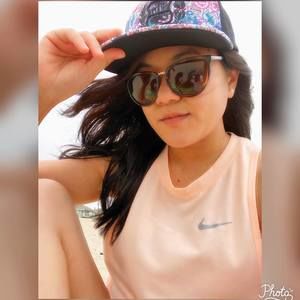 Meet your Posher, Maryxita